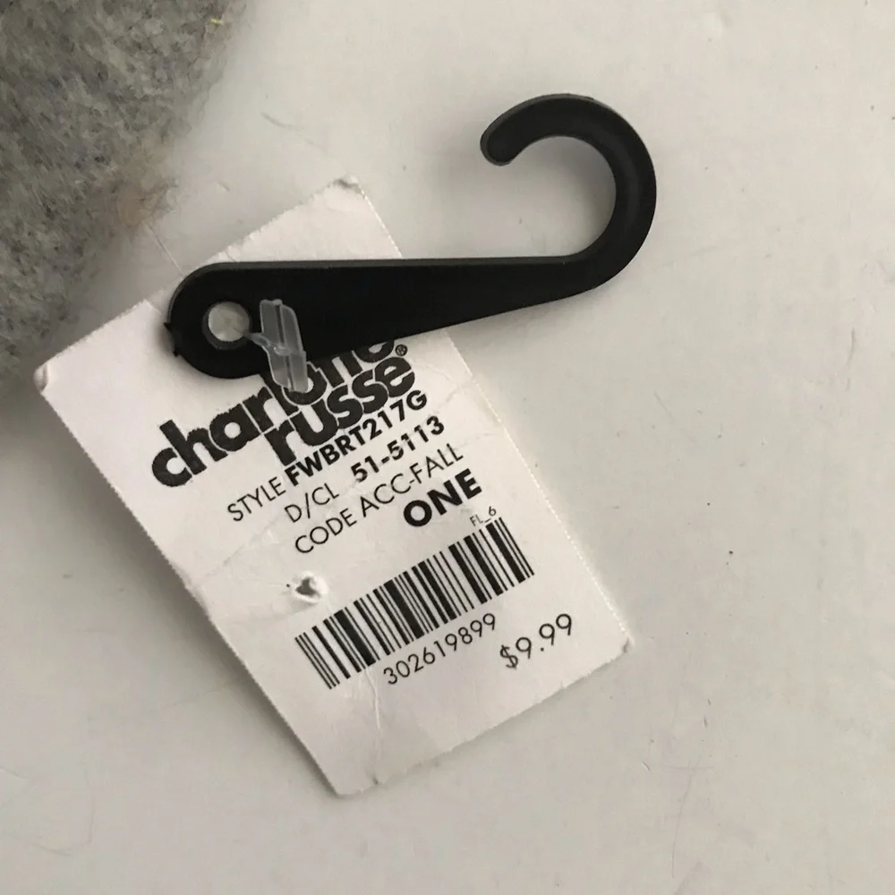 David and Young Gray Wool Beret